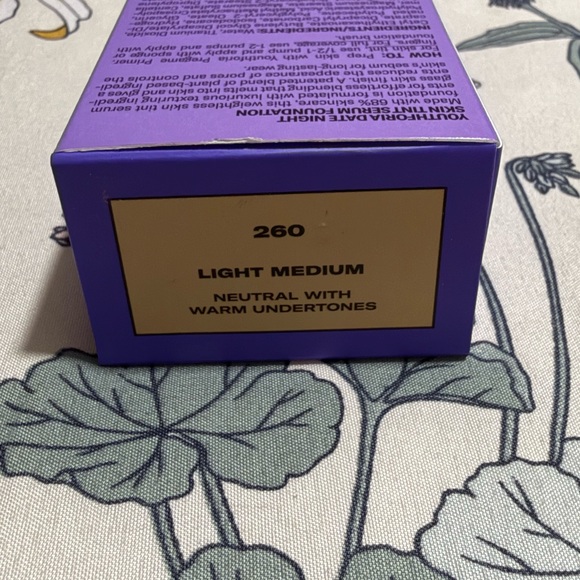 Youthforia Date Night Skin Tint Serum Foundation | 260 Light Medium | New in Box - Picture 5 of 5